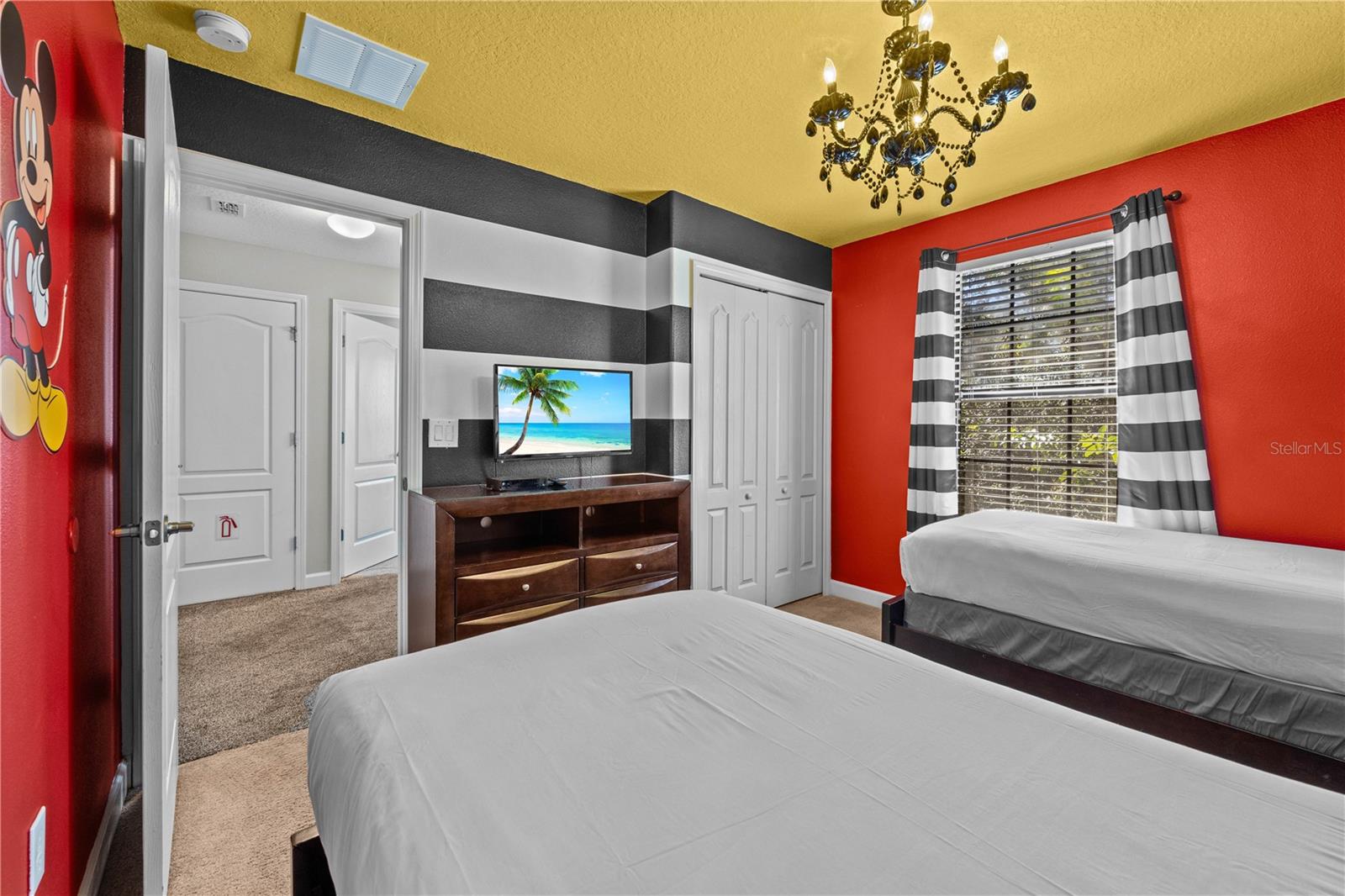 Image 38 of 54 For 9117 El Caro Lane