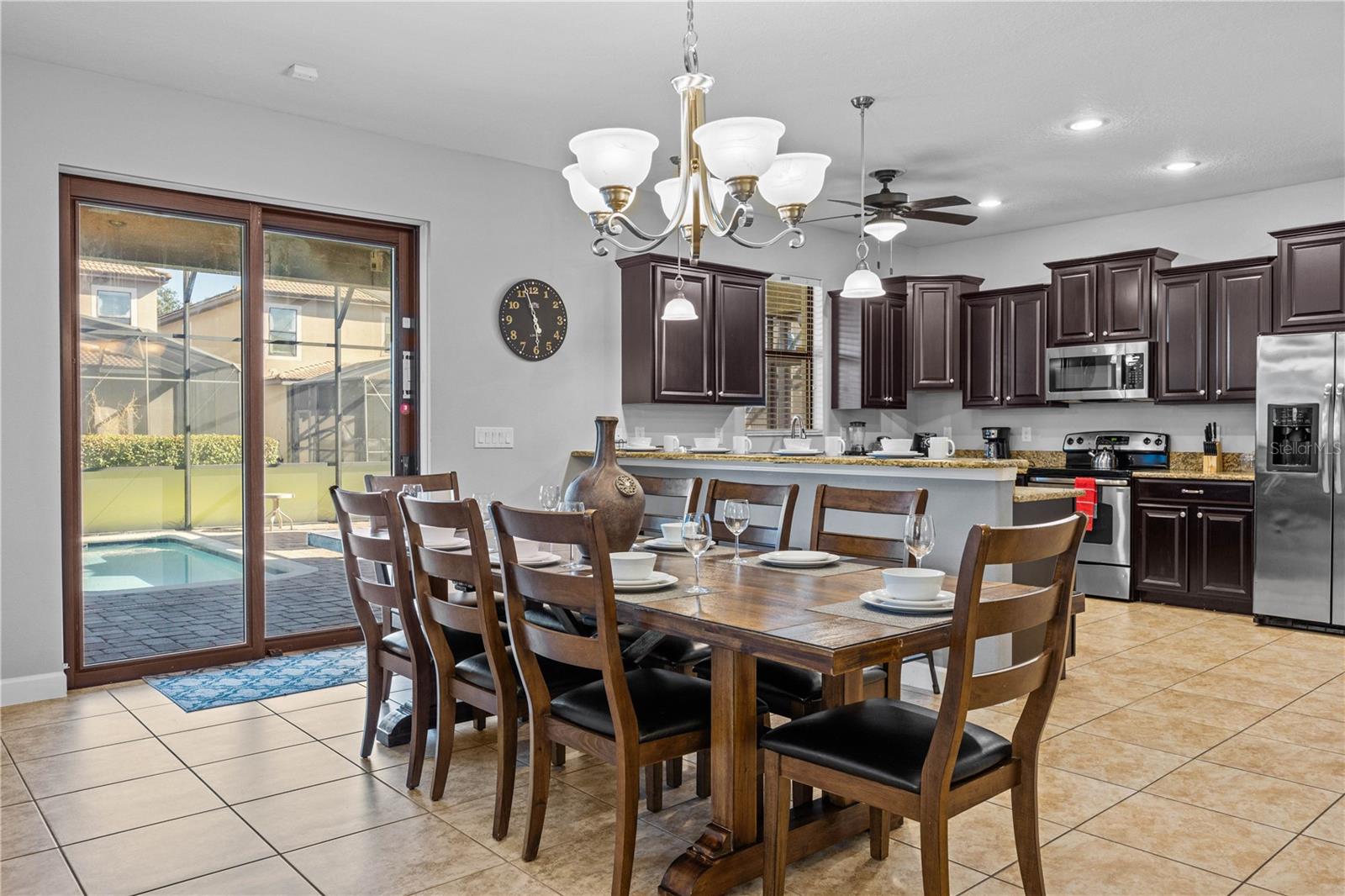 Image 9 of 54 For 9117 El Caro Lane