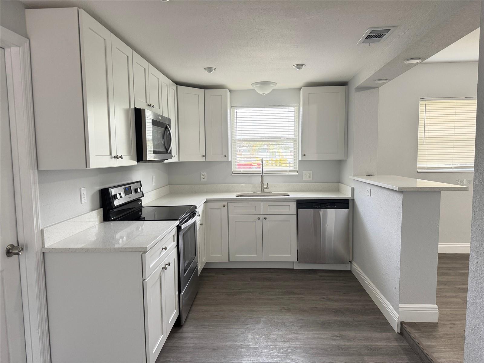 Image 5 of 14 For 5828 Bamboo Drive