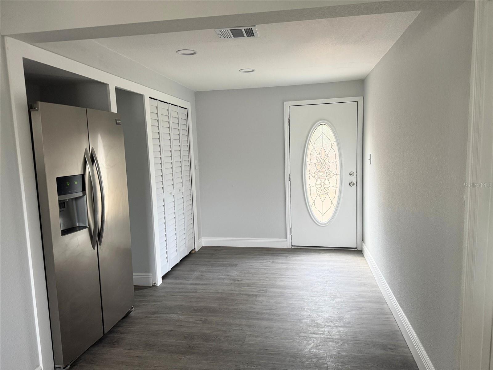 Image 7 of 14 For 5828 Bamboo Drive