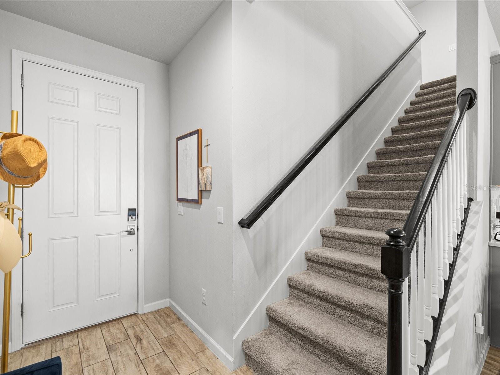 Image 25 of 100 For 19421 Blue Pond Drive