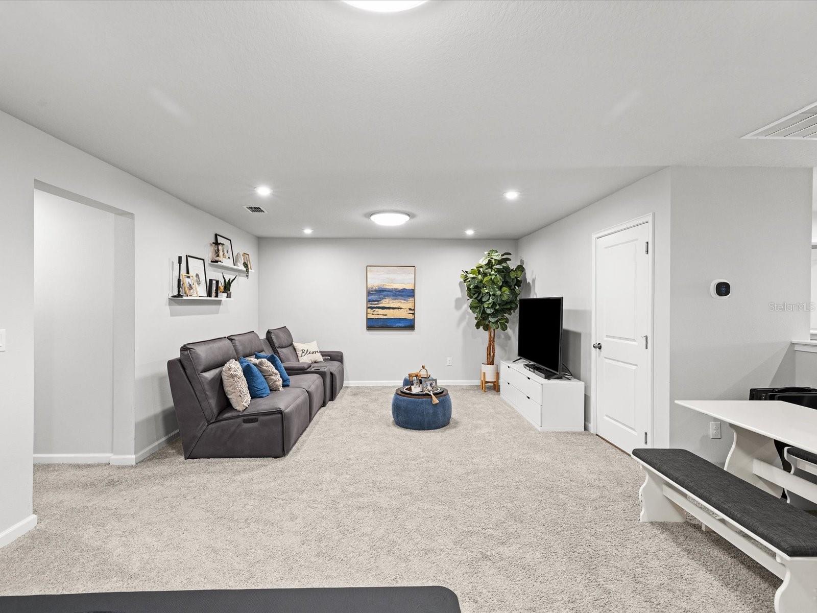 Image 32 of 100 For 19421 Blue Pond Drive