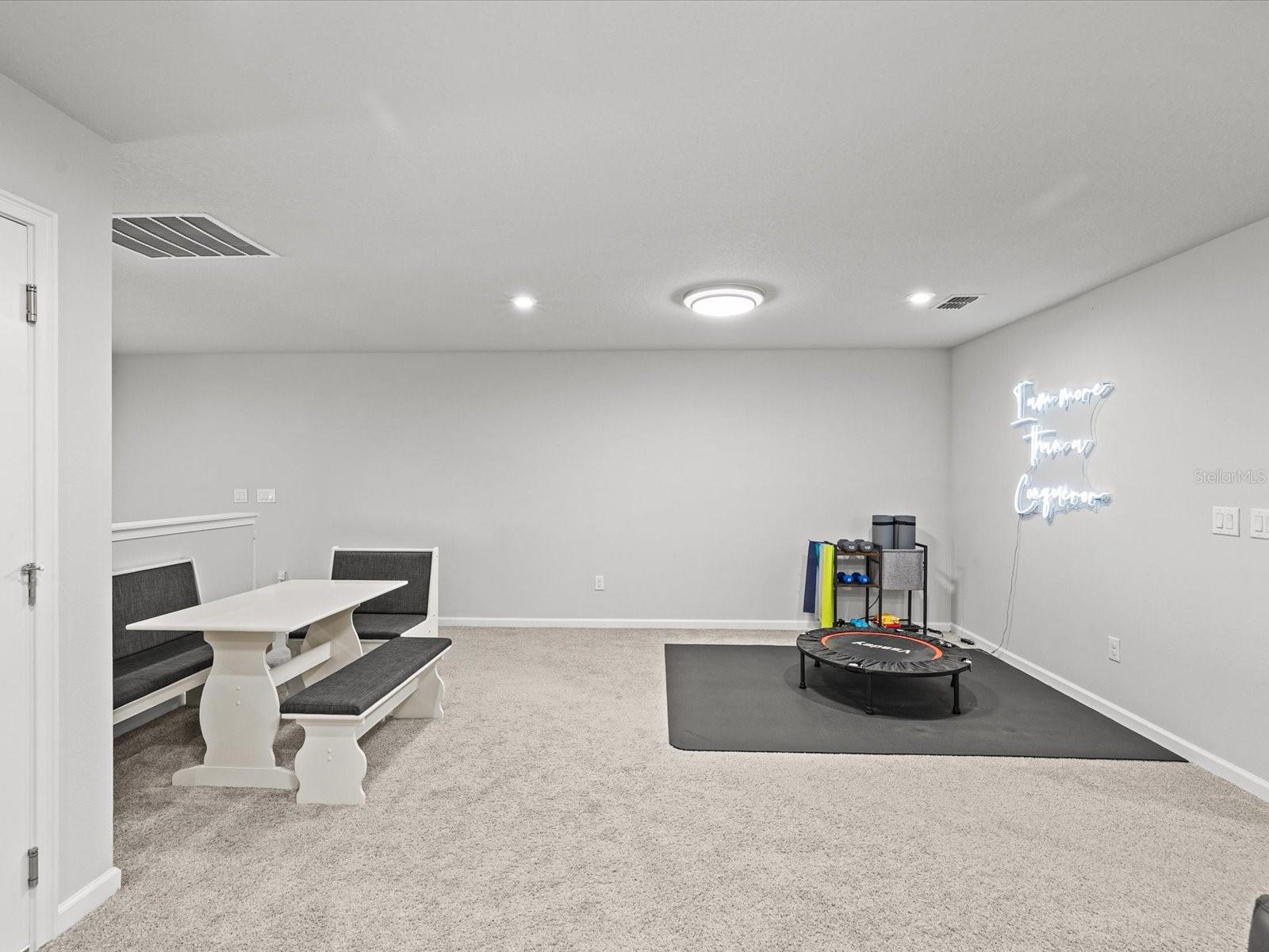 Image 34 of 100 For 19421 Blue Pond Drive