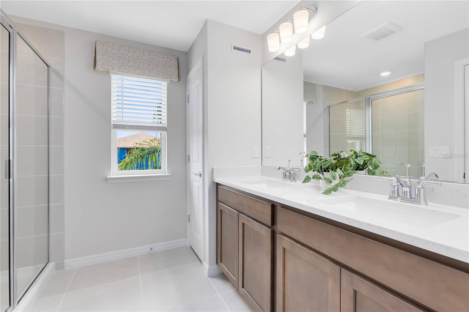 Image 16 of 26 For 3255 Canyon Bay Point