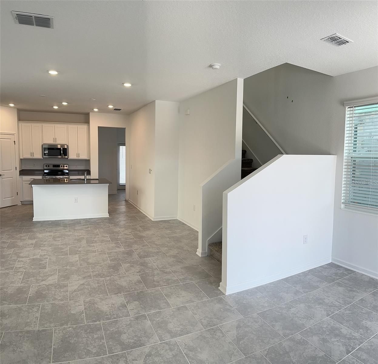 Image 11 of 24 For 6014 Blissful Street