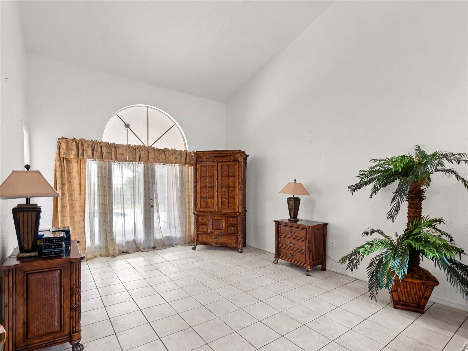 Image 5 of 26 For 5709 Masters Boulevard