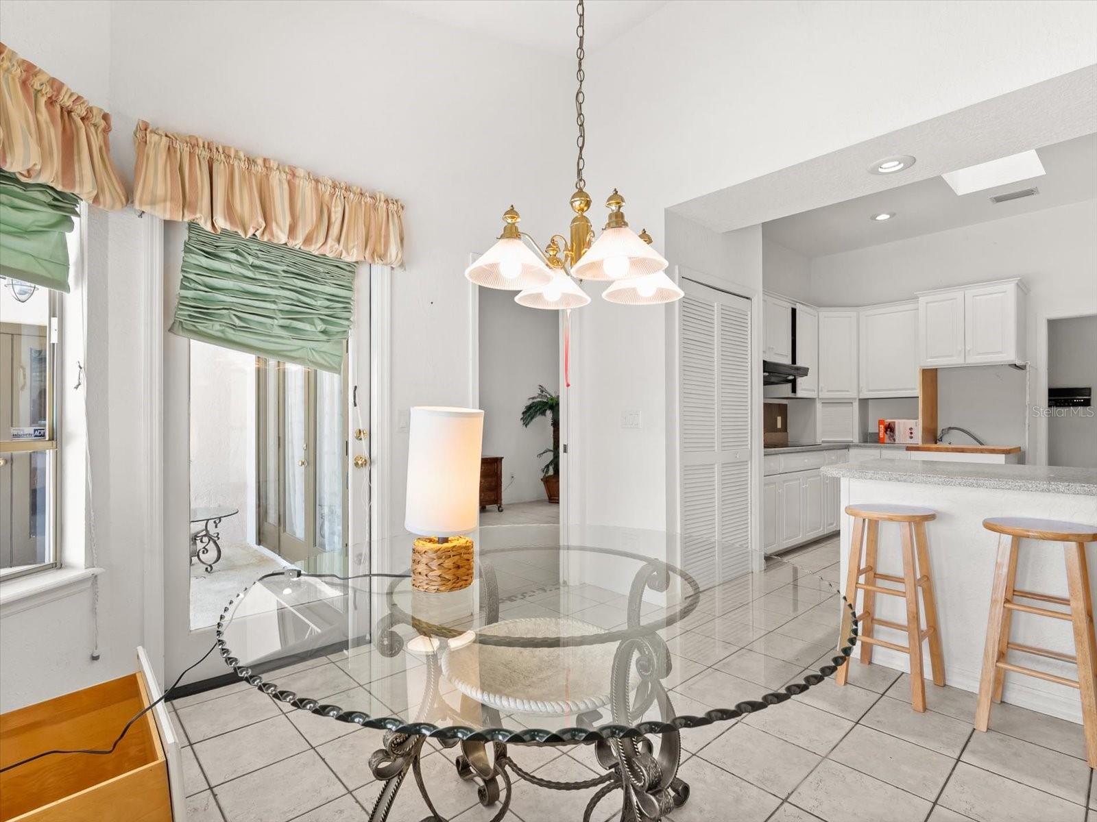 Image 8 of 26 For 5709 Masters Boulevard