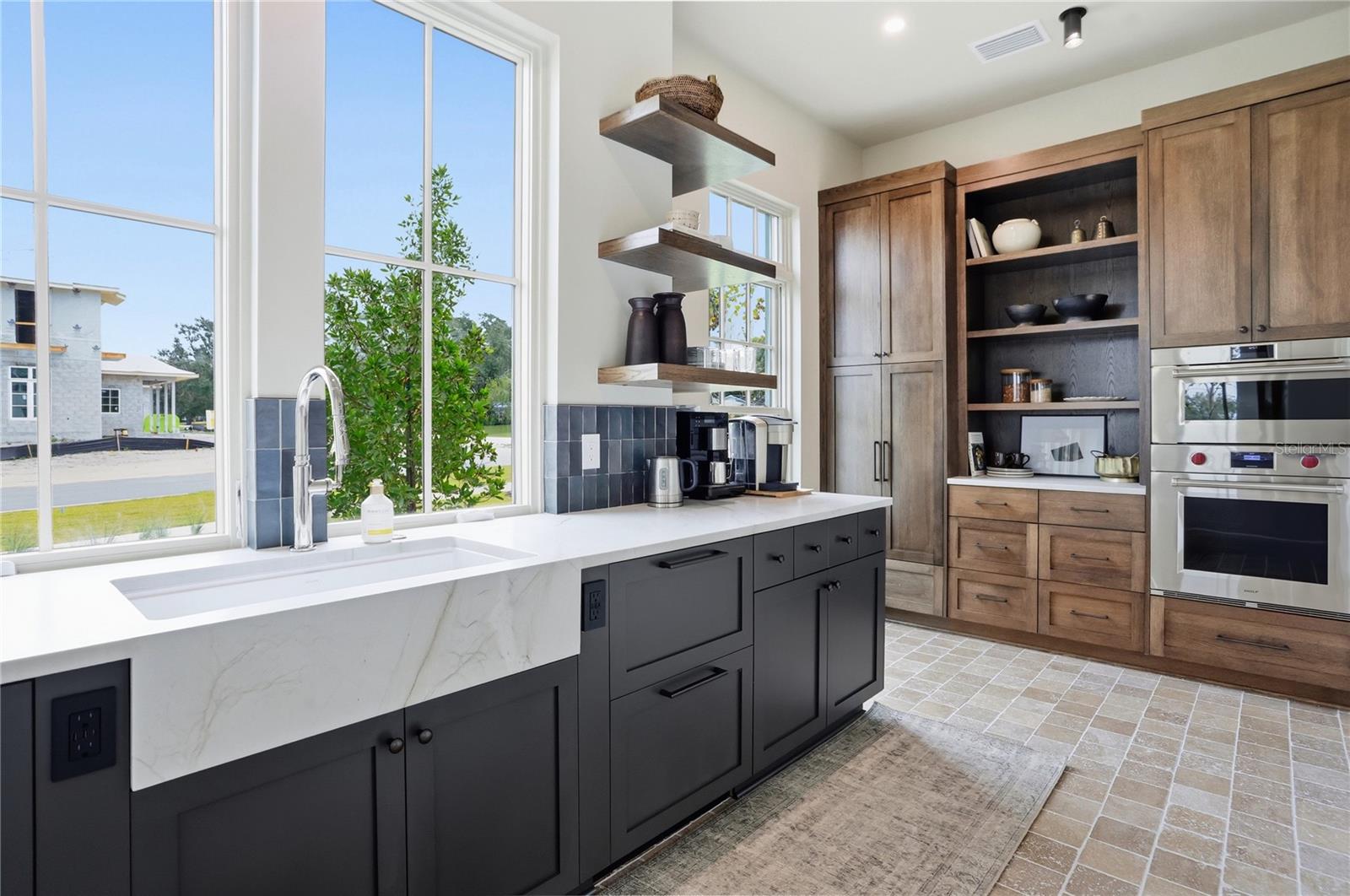 Image 10 of 79 For 510 Briley Avenue