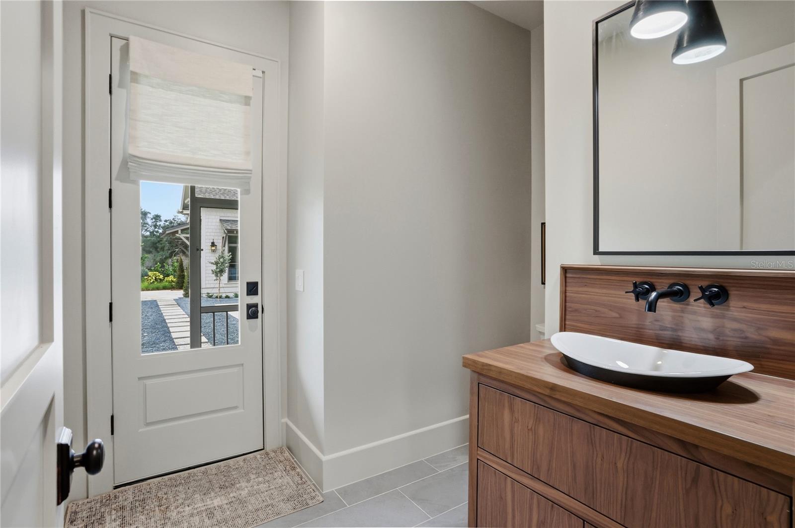 Image 37 of 79 For 510 Briley Avenue