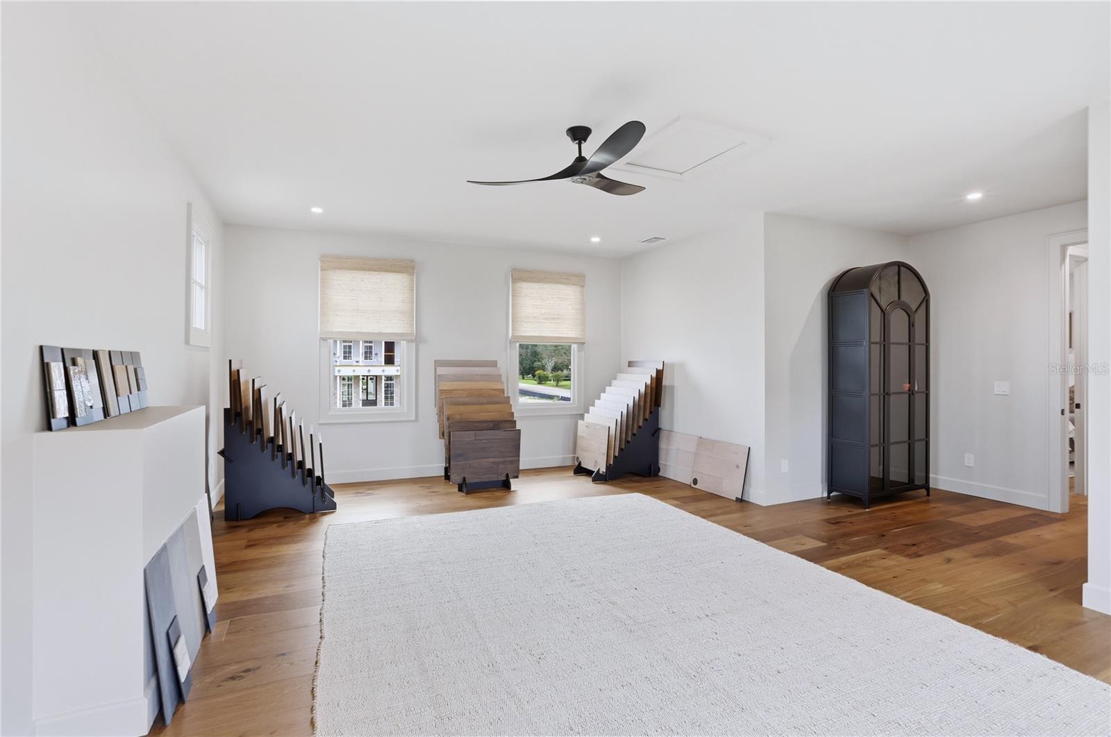 Image 52 of 79 For 510 Briley Avenue