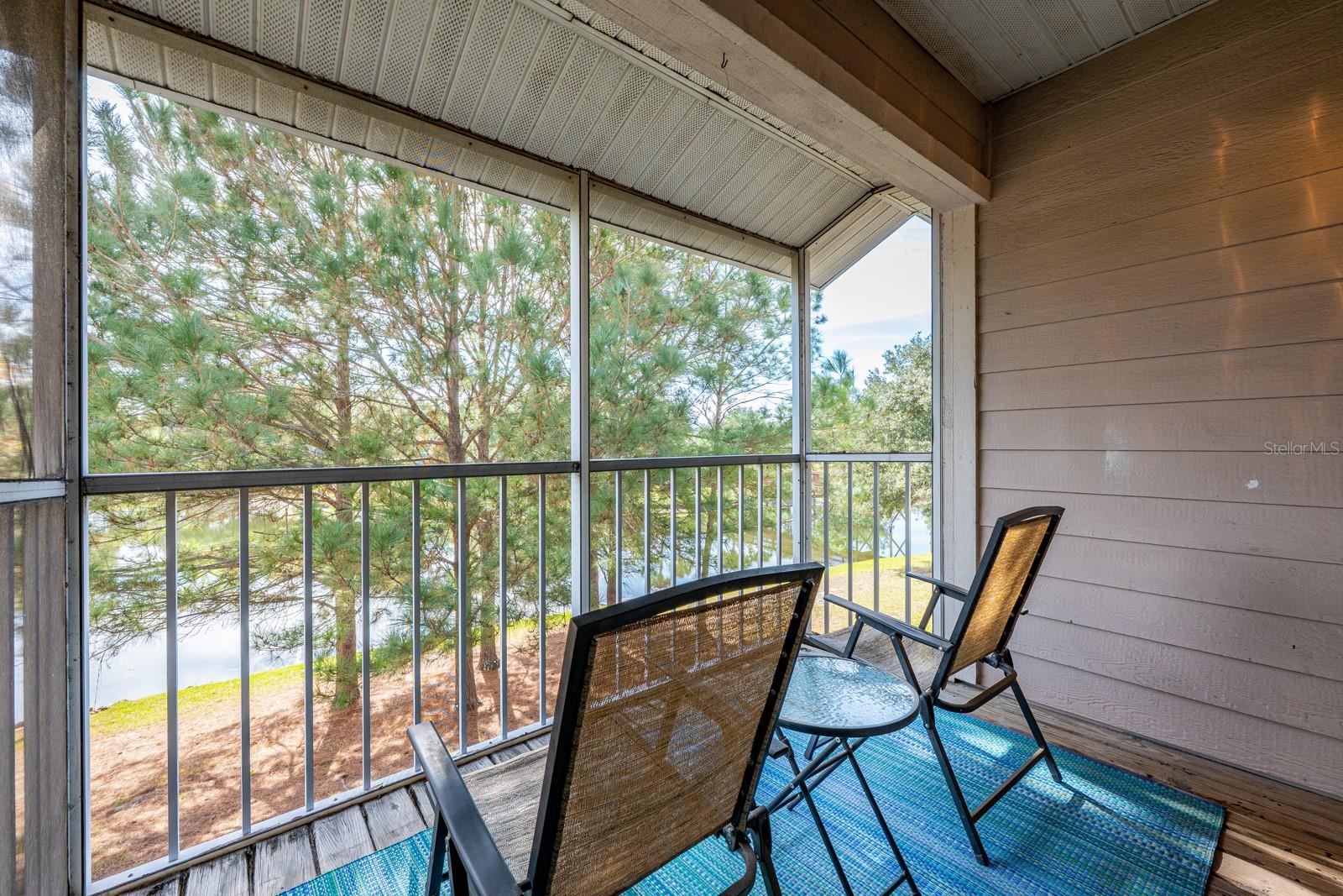 Image 21 of 27 For 120 Reserve Circle 208