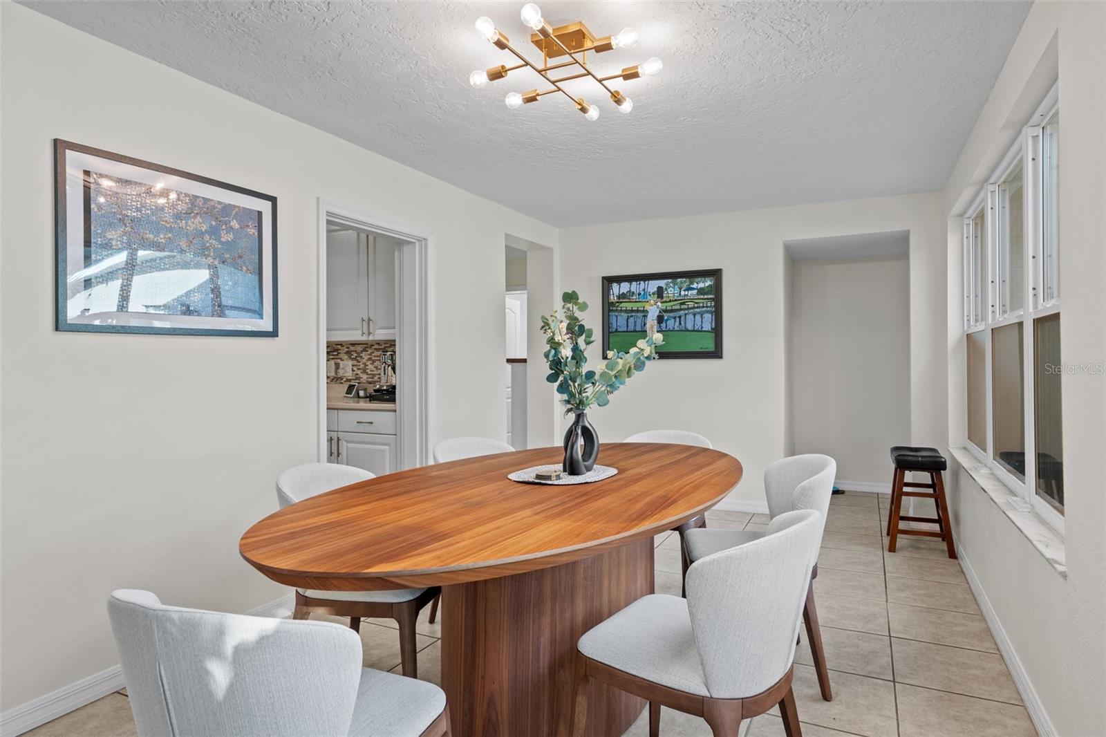 Image 14 of 43 For 4615 Fern Creek Avenue