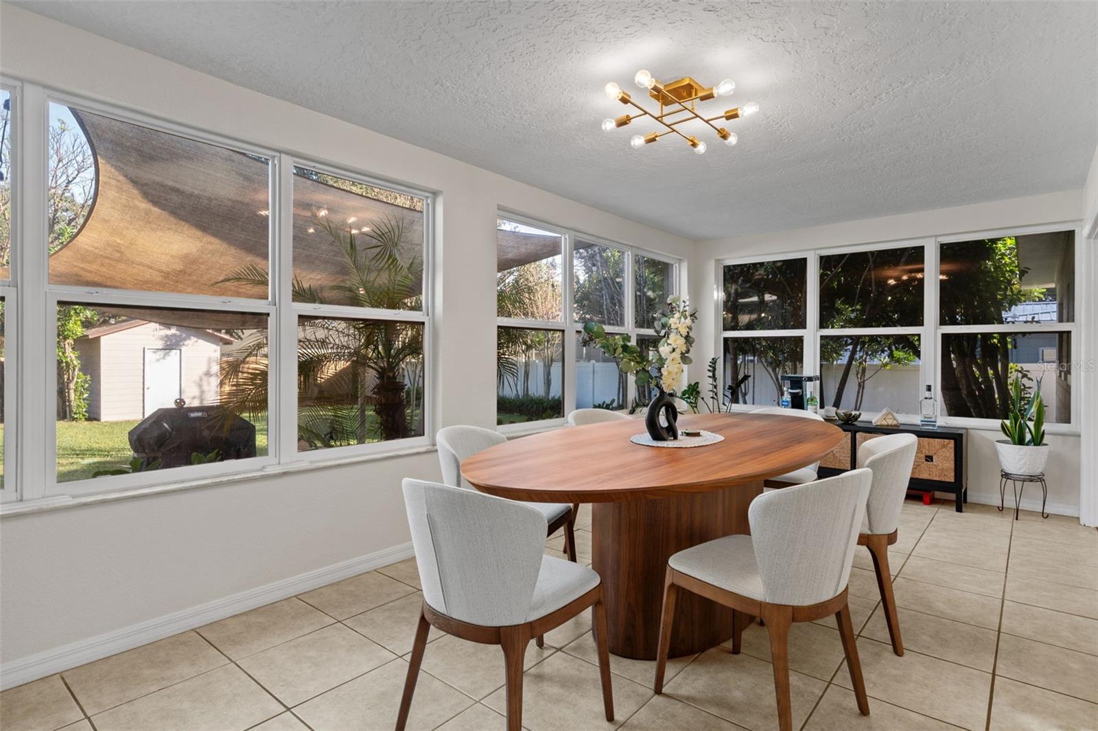 Image 15 of 43 For 4615 Fern Creek Avenue