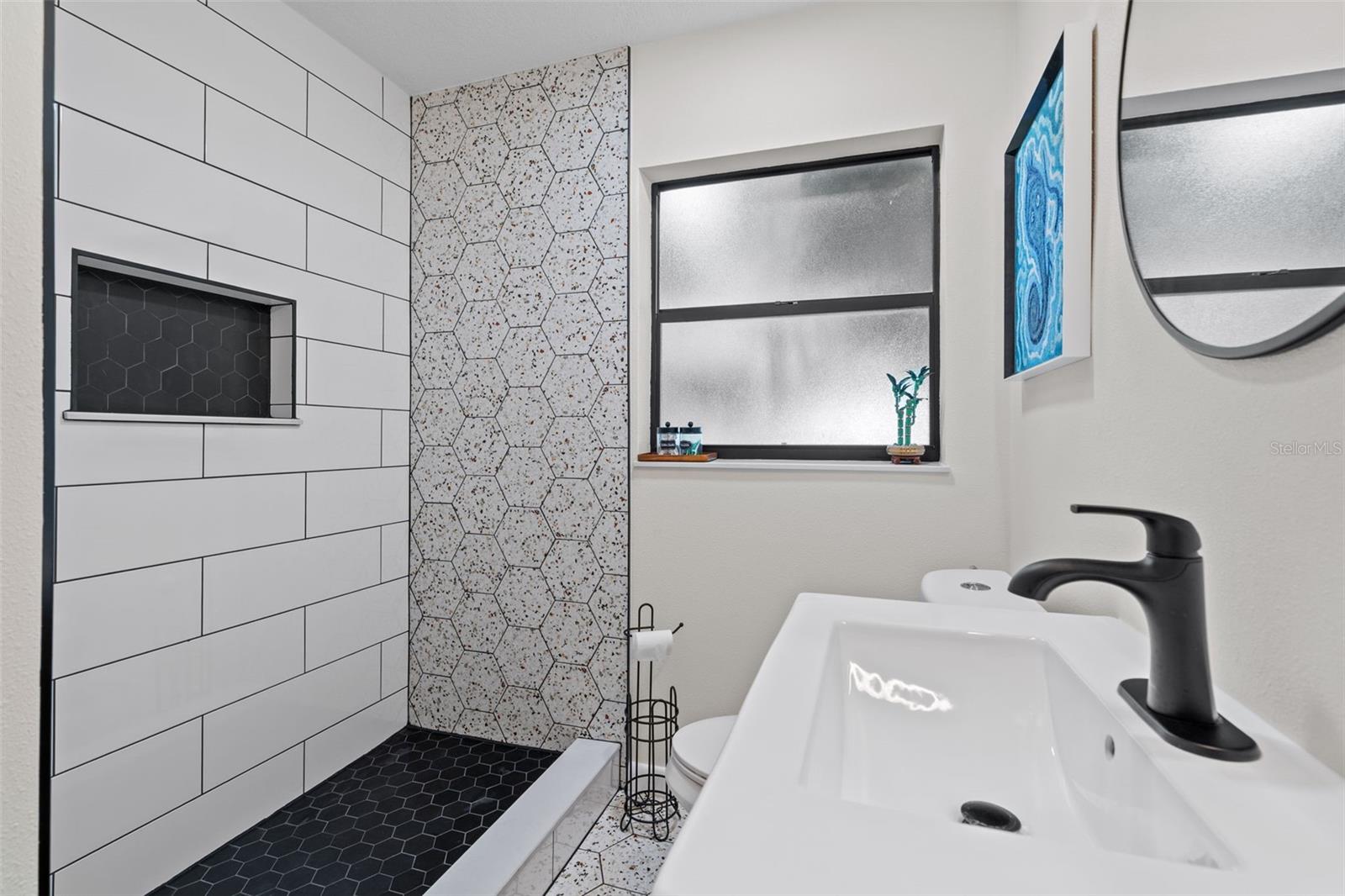 Image 22 of 43 For 4615 Fern Creek Avenue