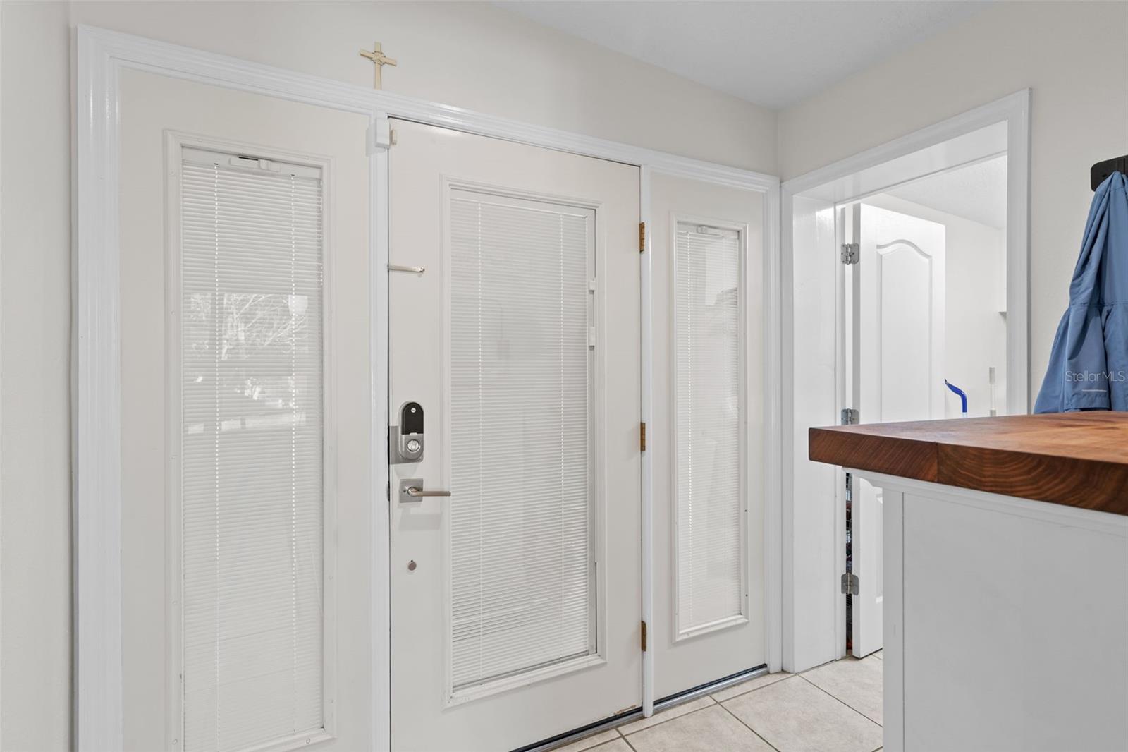 Image 27 of 43 For 4615 Fern Creek Avenue