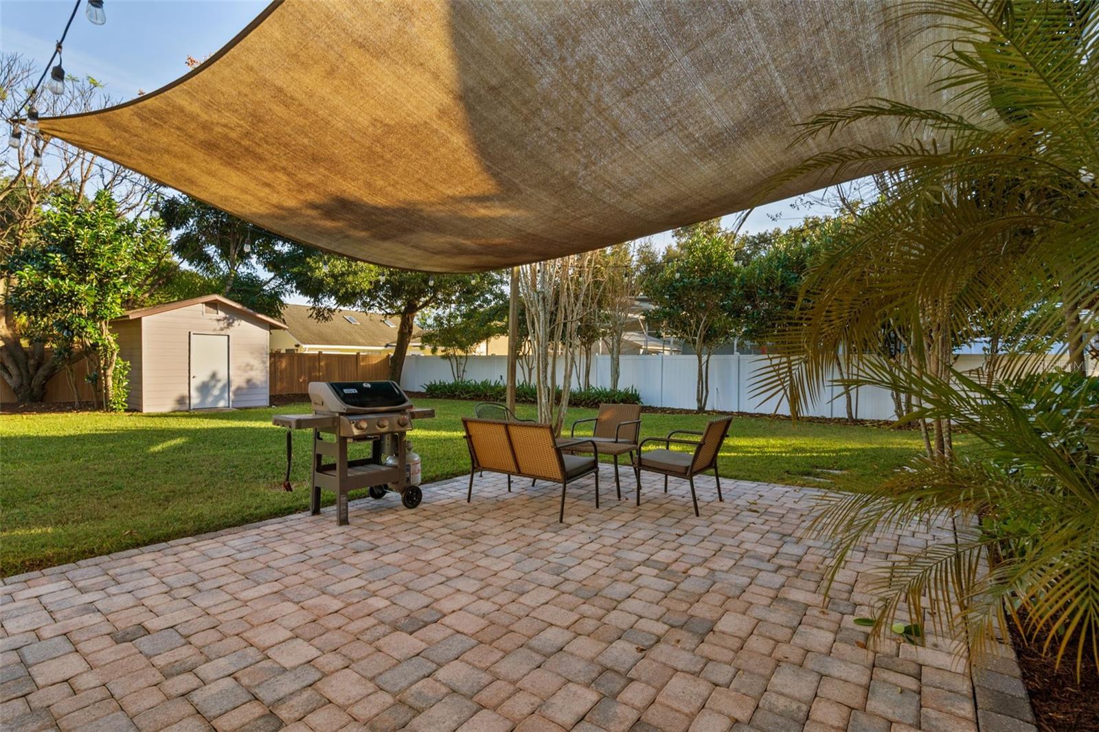 Image 34 of 43 For 4615 Fern Creek Avenue