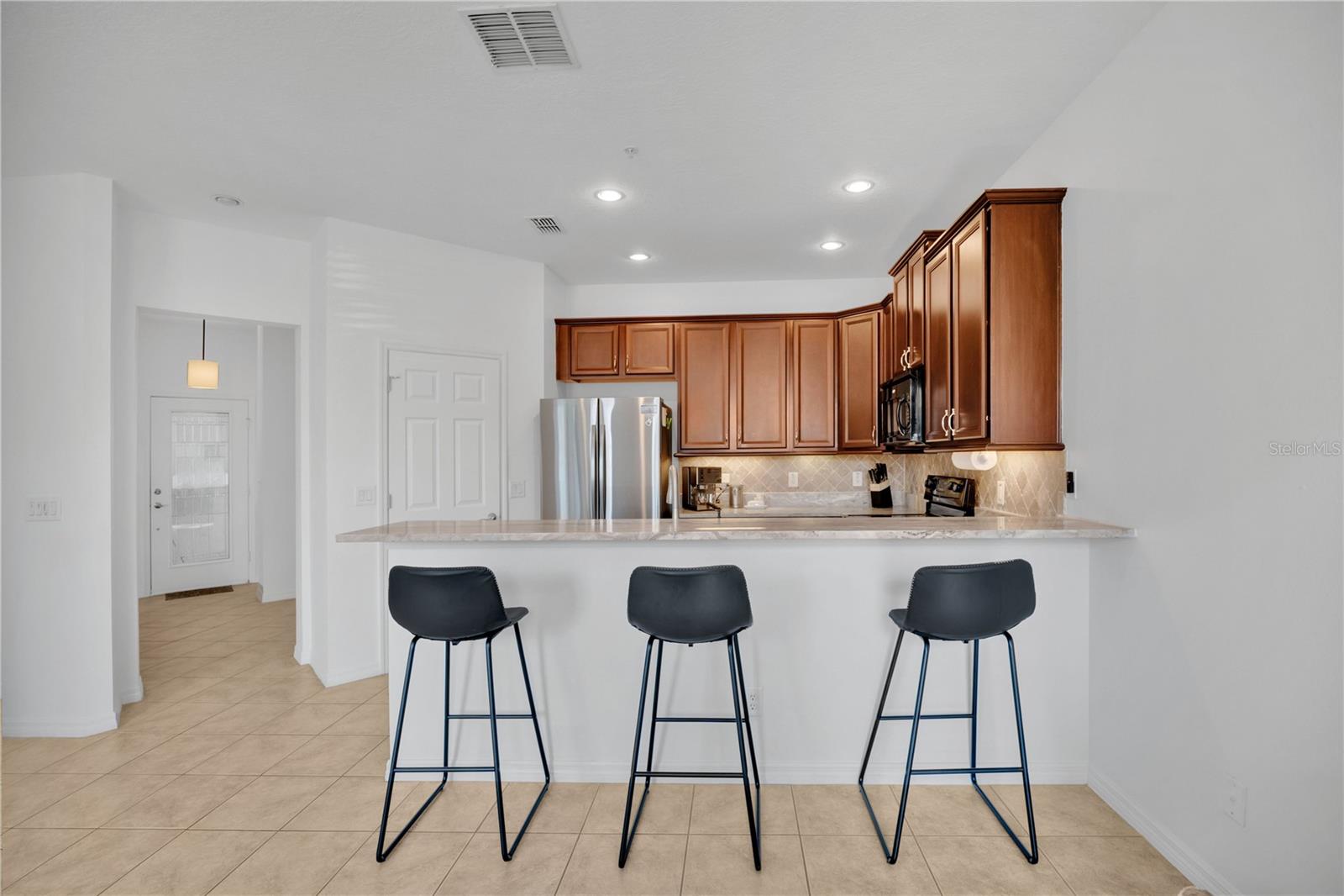 Image 10 of 39 For 419 Harbor Winds Court