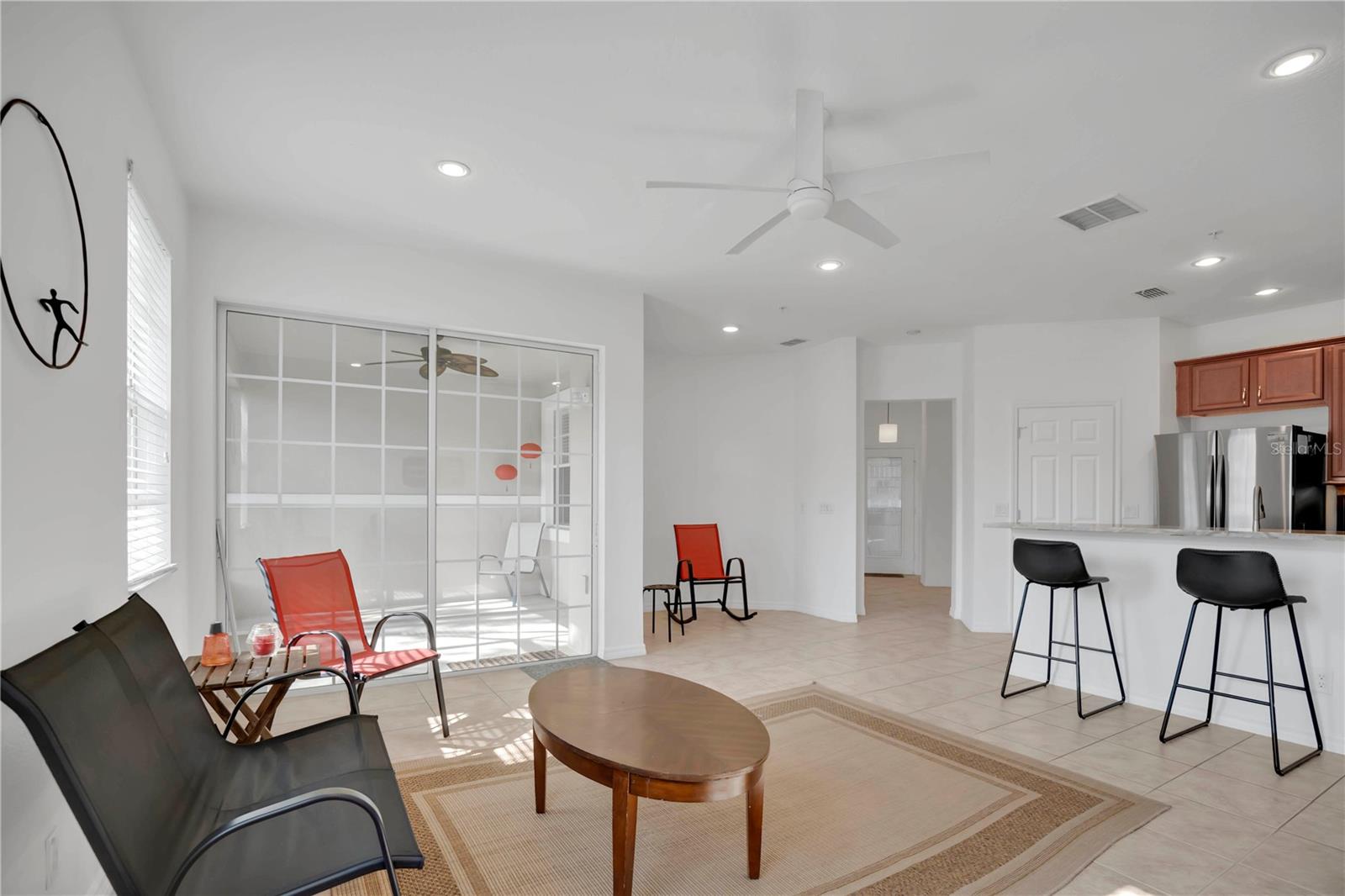 Image 13 of 39 For 419 Harbor Winds Court