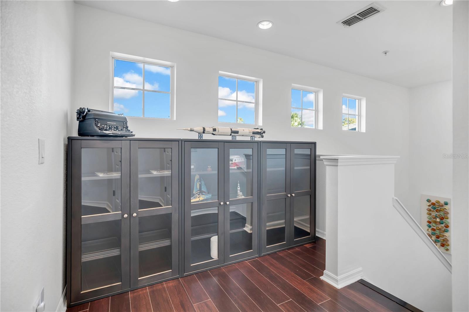 Image 20 of 39 For 419 Harbor Winds Court