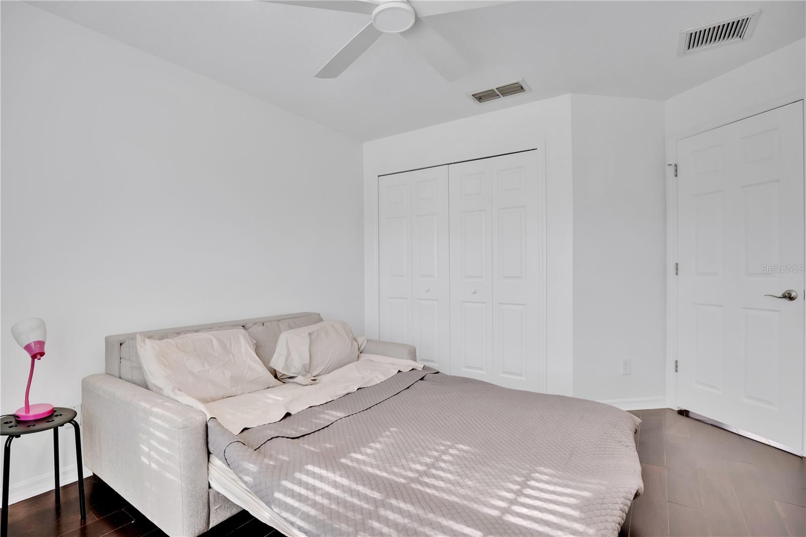 Image 22 of 39 For 419 Harbor Winds Court