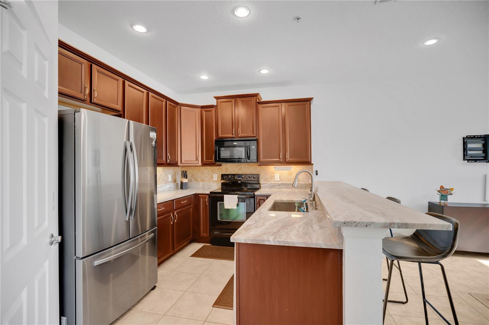 Image 7 of 39 For 419 Harbor Winds Court