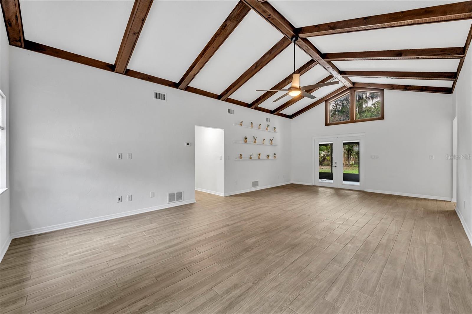 Image 6 of 33 For 1240 Voorhis Avenue