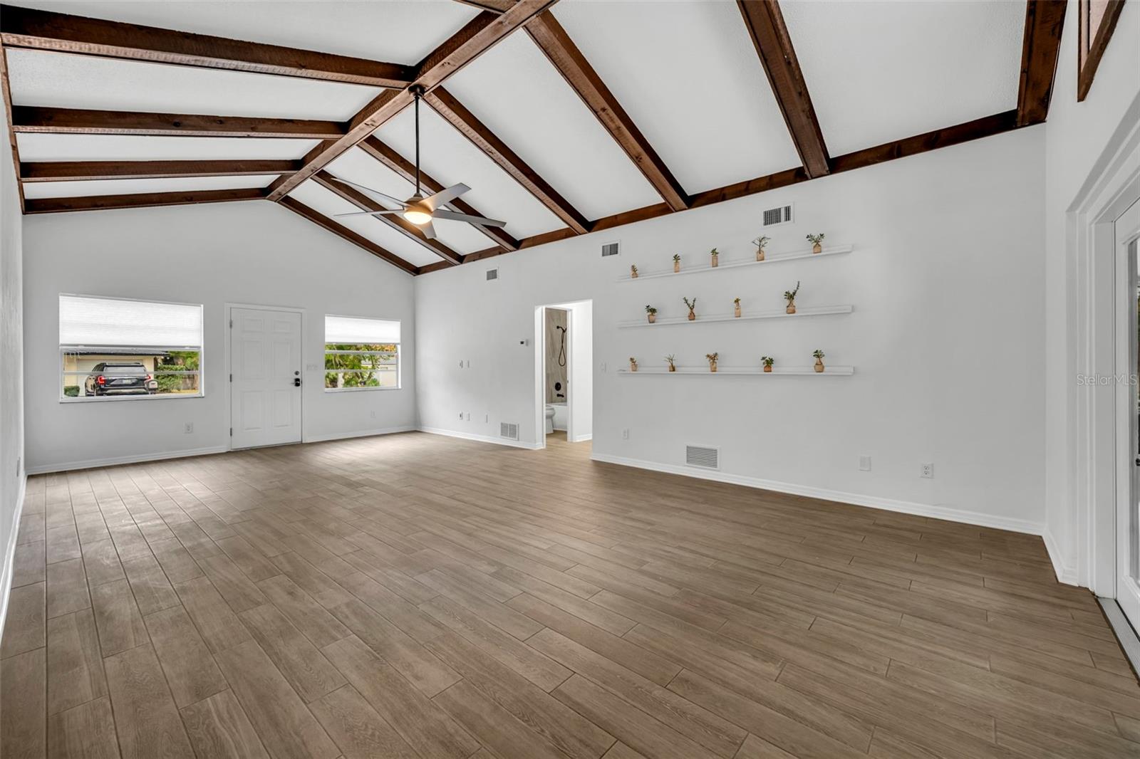 Image 7 of 33 For 1240 Voorhis Avenue