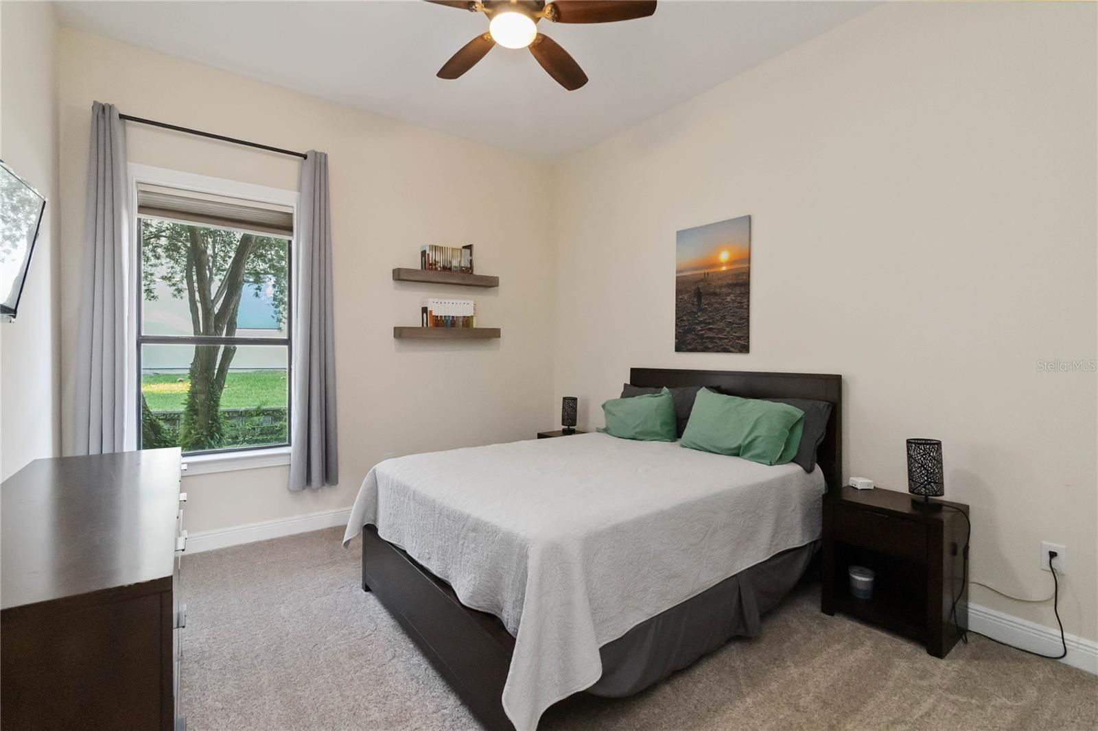 Image 22 of 40 For 1260 Arden Oaks Drive