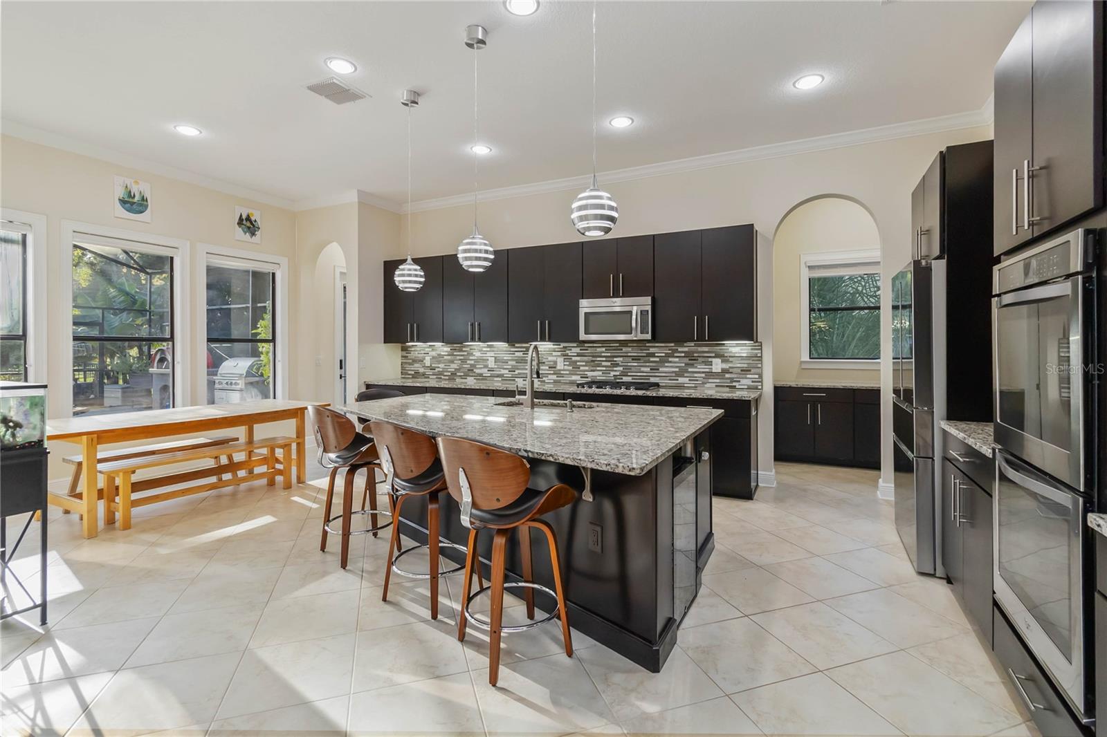 Image 9 of 40 For 1260 Arden Oaks Drive