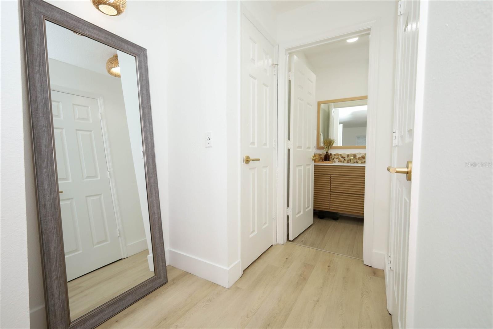 Image 19 of 34 For 7102 Olympia Court 7102