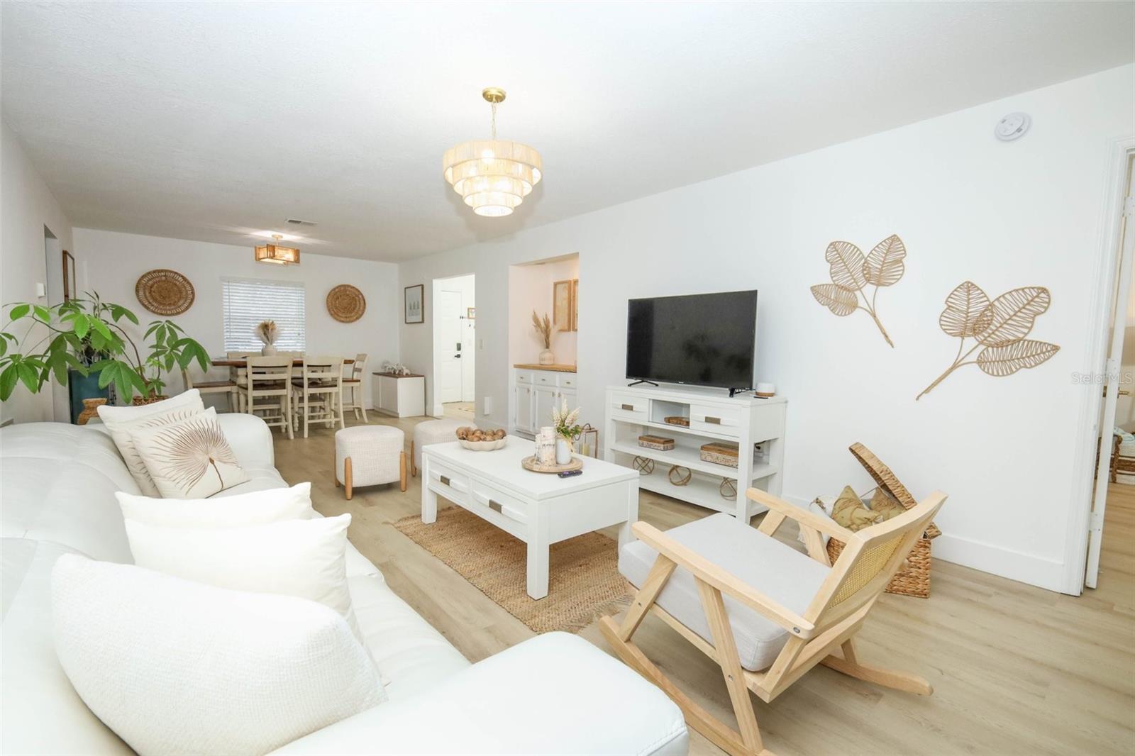 Image 6 of 34 For 7102 Olympia Court 7102