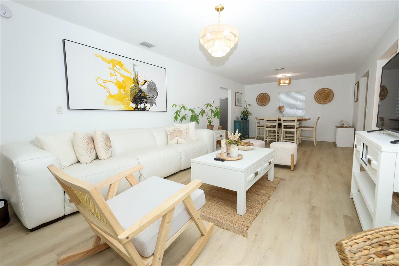 Image 7 of 34 For 7102 Olympia Court 7102