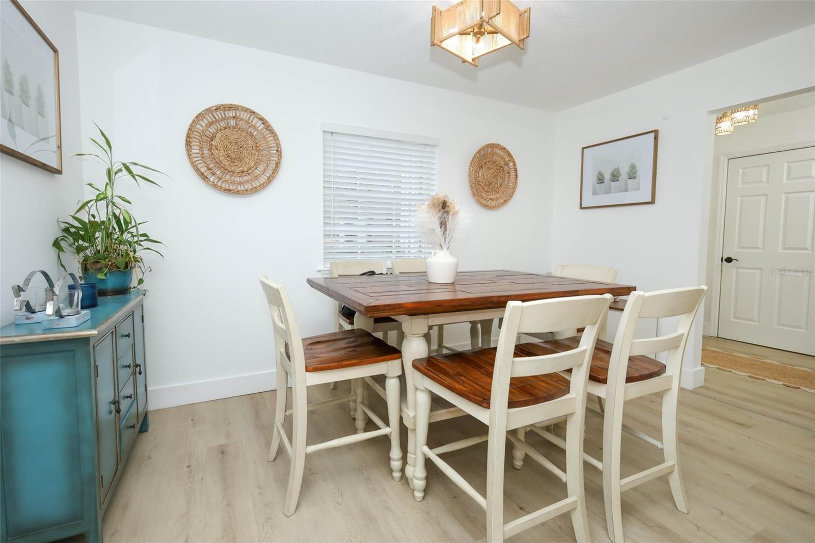 Image 8 of 34 For 7102 Olympia Court 7102