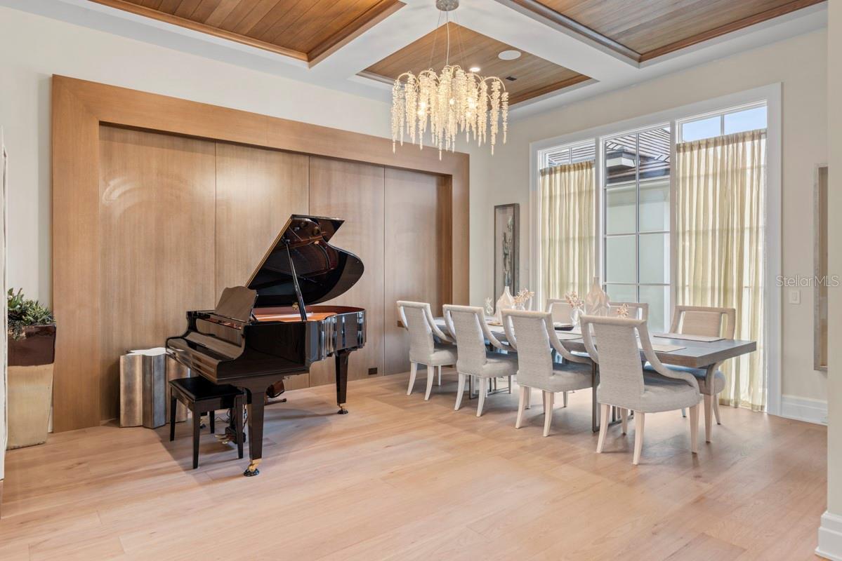 Image 11 of 59 For 10273 Summer Meadow Way