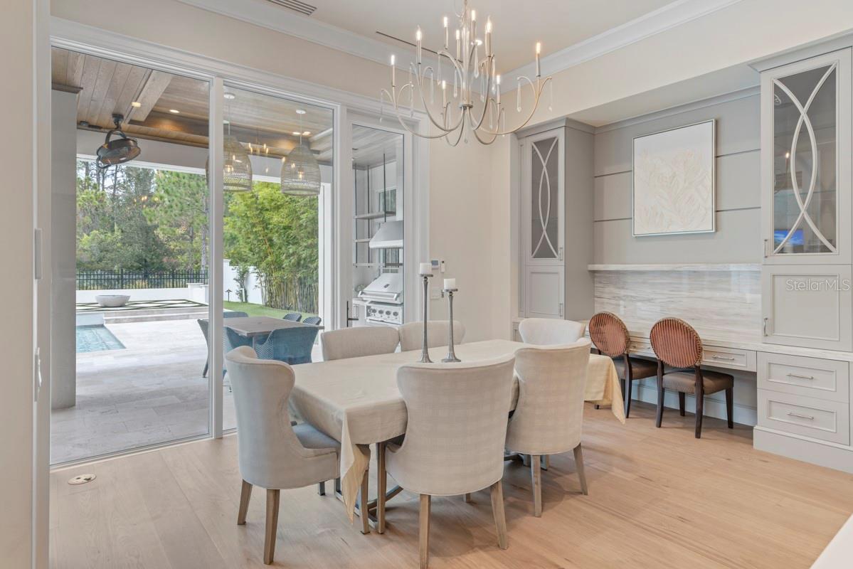 Image 14 of 59 For 10273 Summer Meadow Way