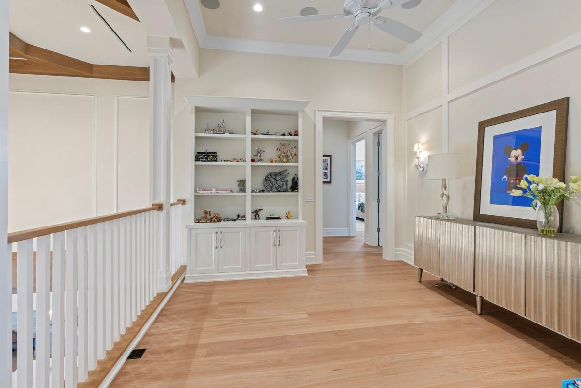 Image 22 of 59 For 10273 Summer Meadow Way