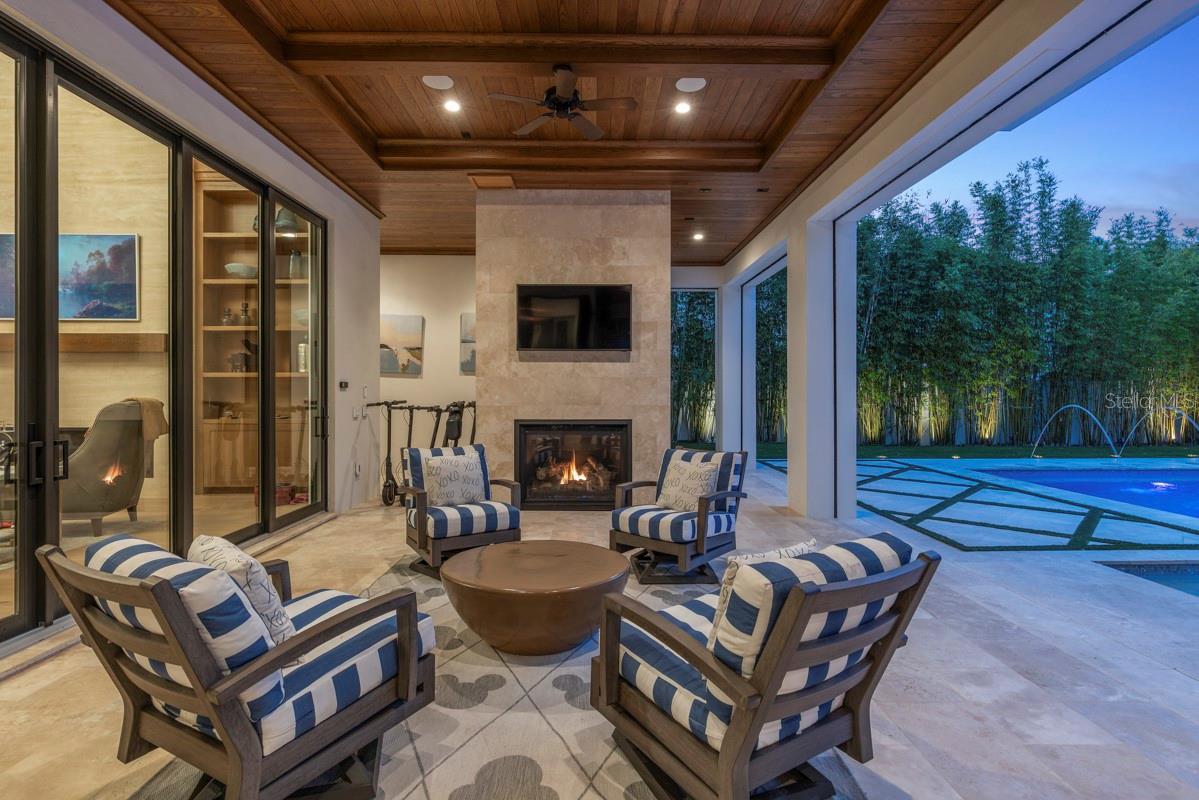 Image 43 of 59 For 10273 Summer Meadow Way