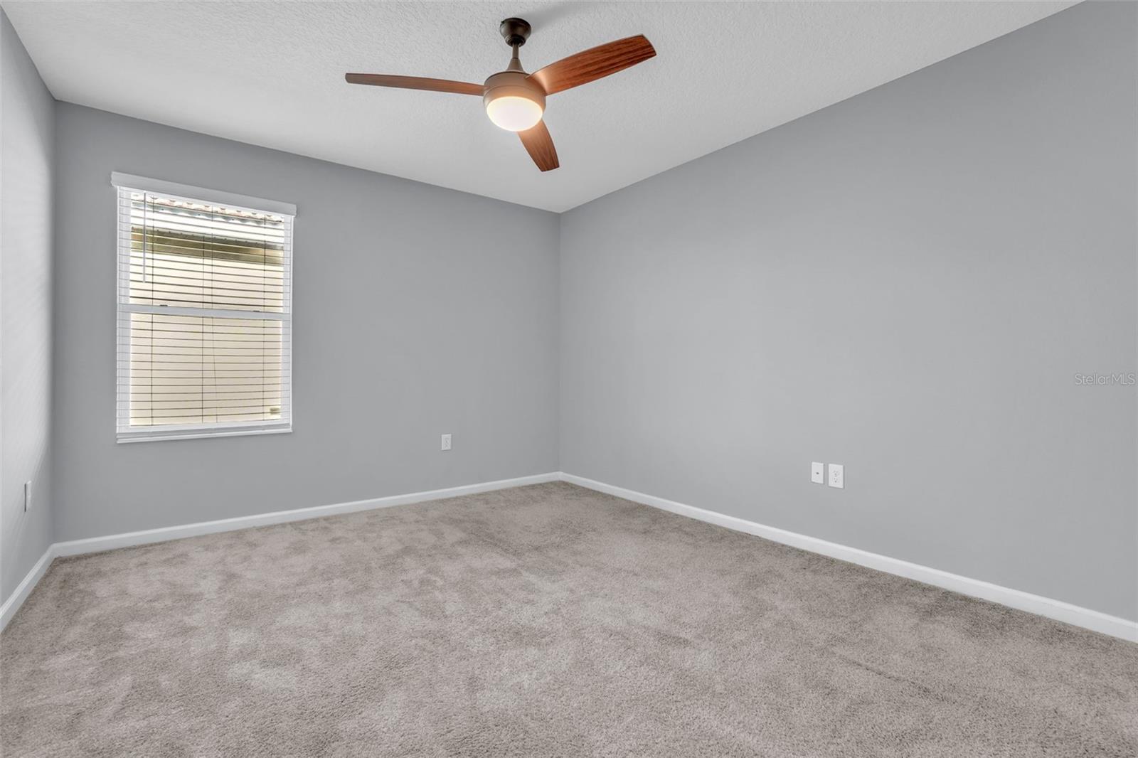 Image 29 of 41 For 1048 Downswing Place