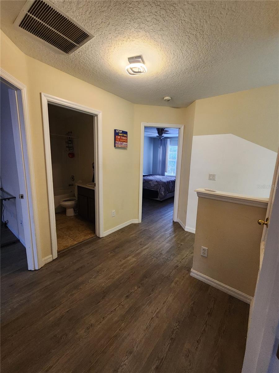 Image 18 of 40 For 13209 Silver Strand Falls Drive