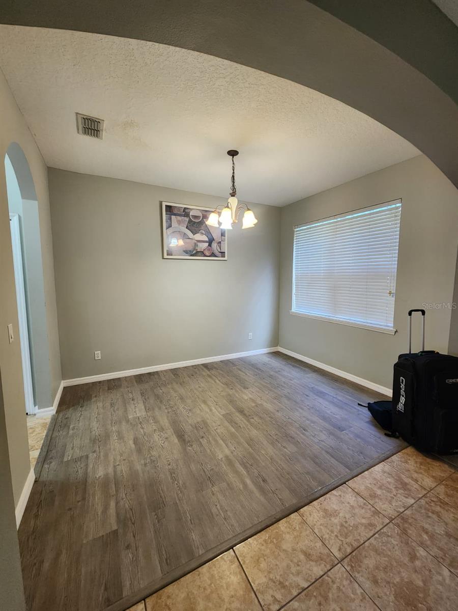 Image 4 of 40 For 13209 Silver Strand Falls Drive