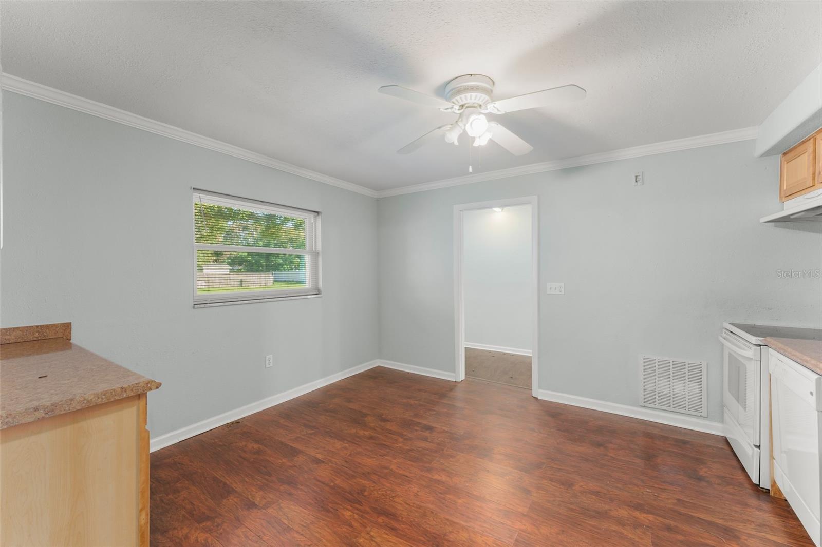 Image 8 of 28 For 1601 Connecticut Avenue