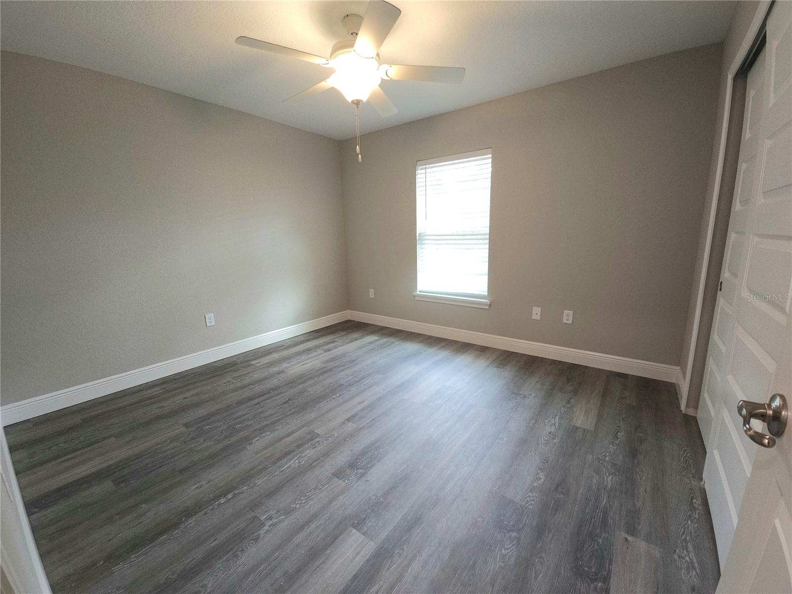 Image 10 of 13 For 7236 Glenridge Circle