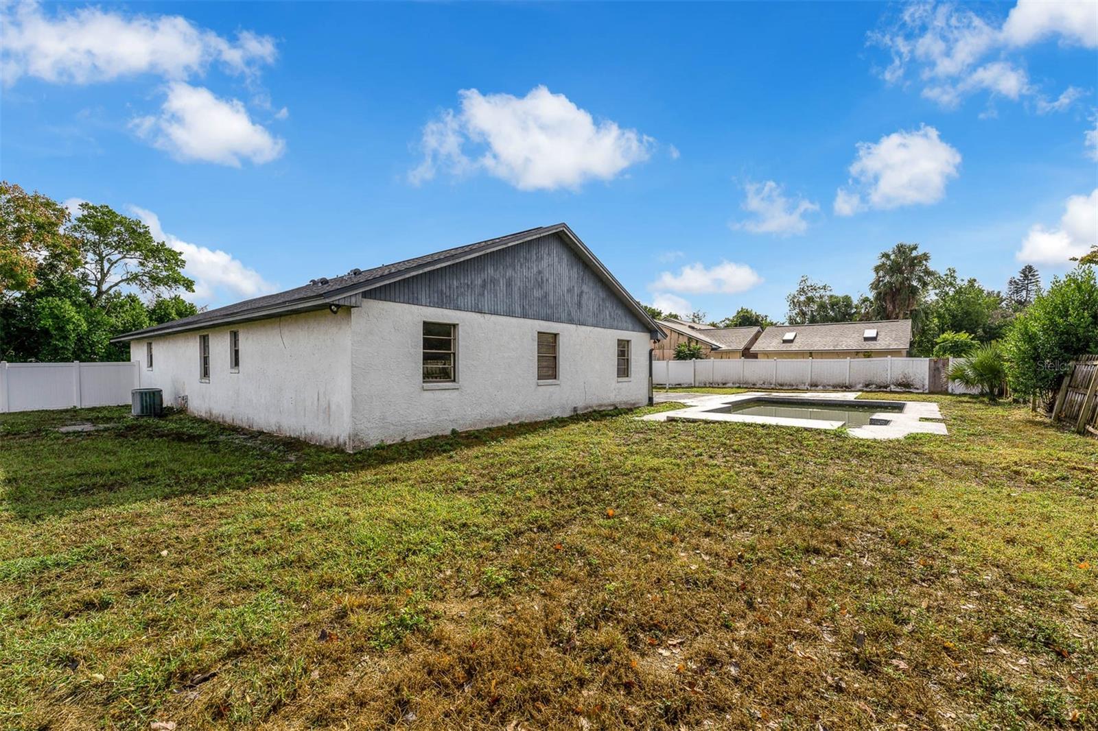 Image 11 of 28 For 4904 Caspian Court