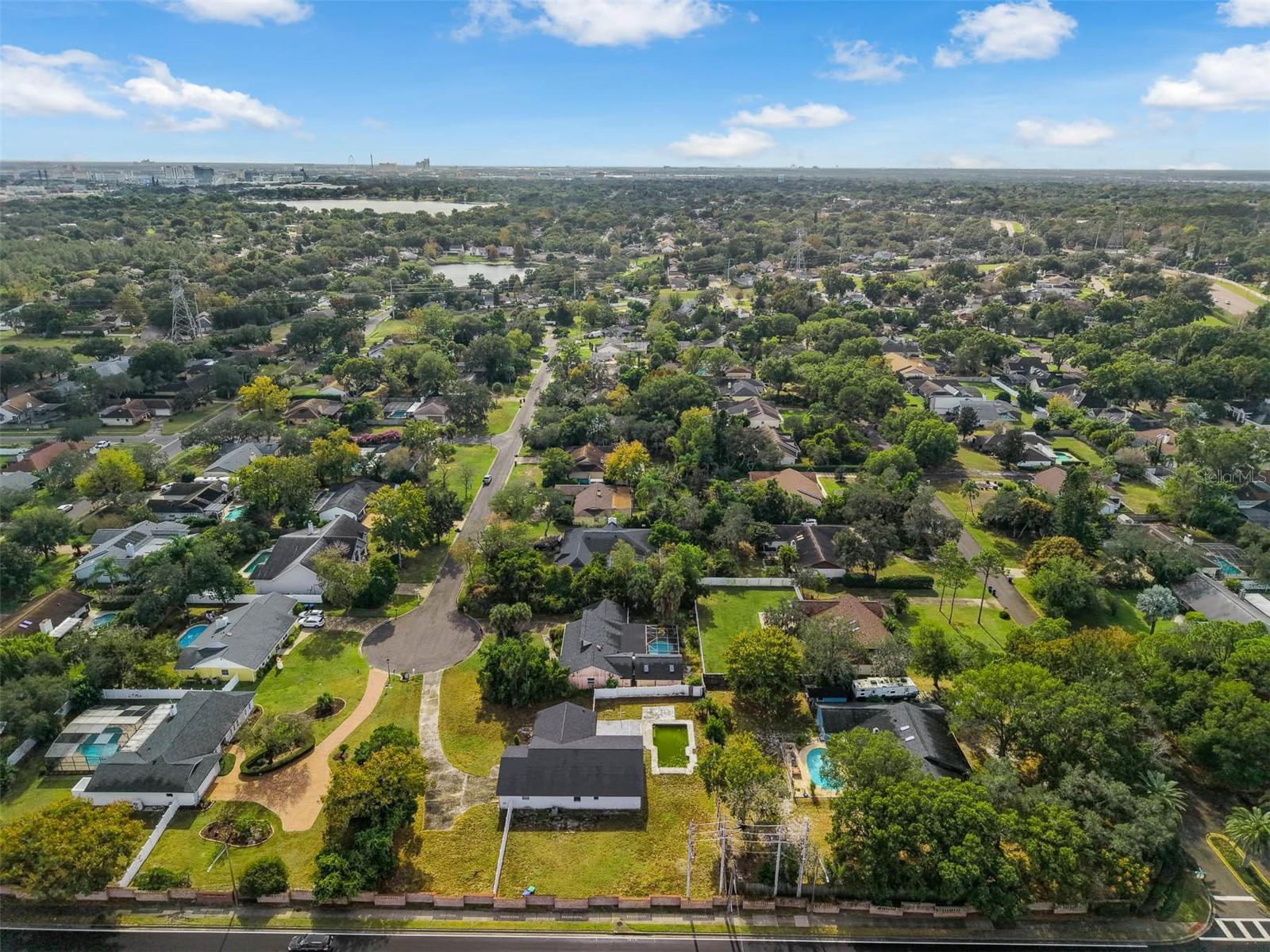 Image 6 of 28 For 4904 Caspian Court