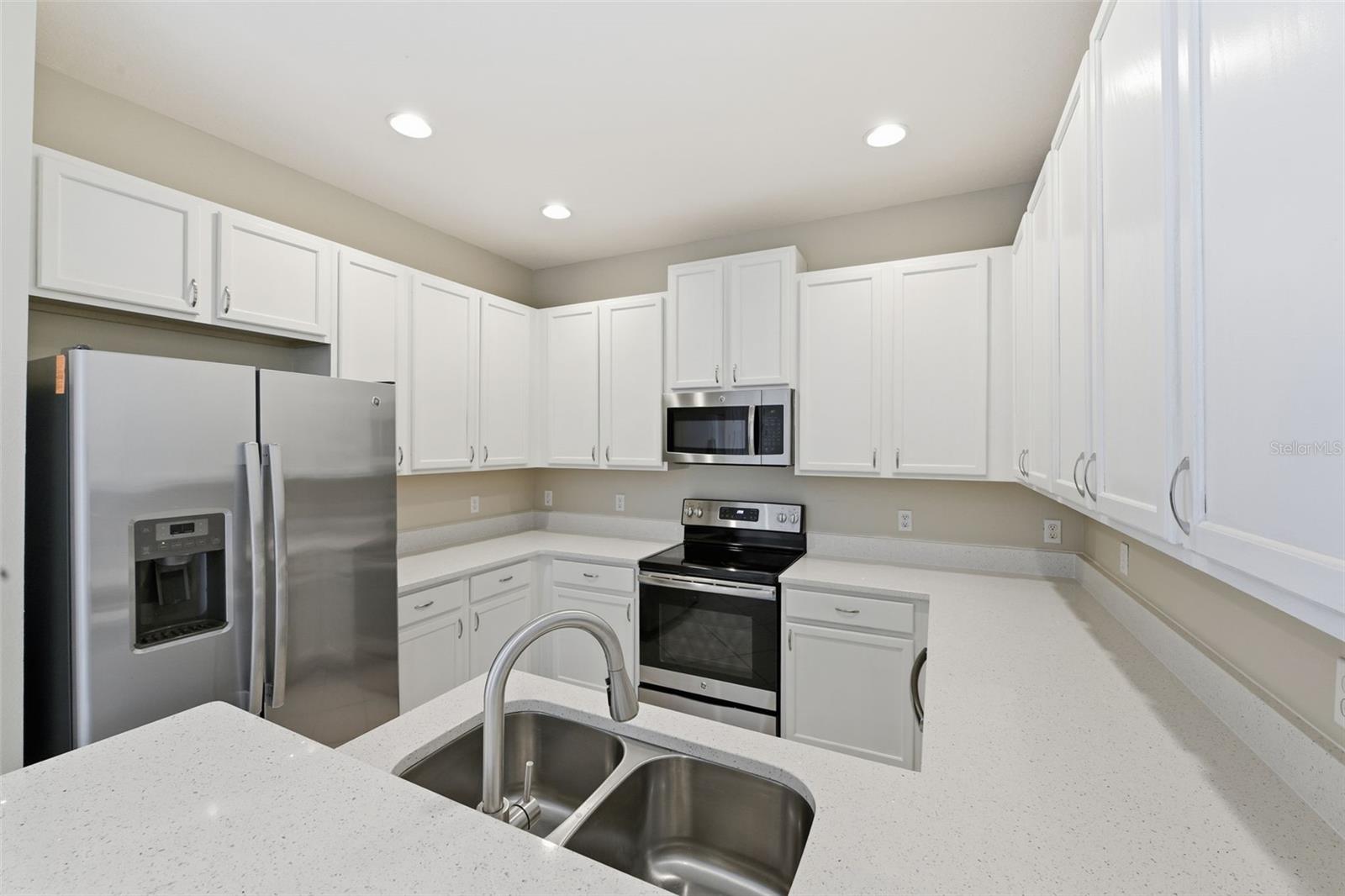 Image 15 of 32 For 1501 Travertine Terrace