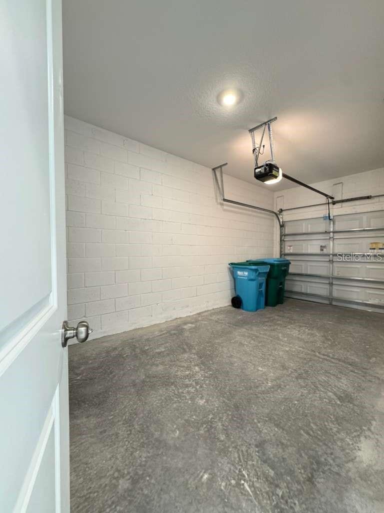 Image 20 of 25 For 7627 Waterscape Drive