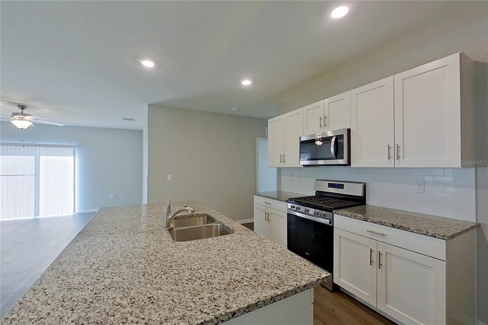 Image 17 of 42 For 32134 Katelin Circle