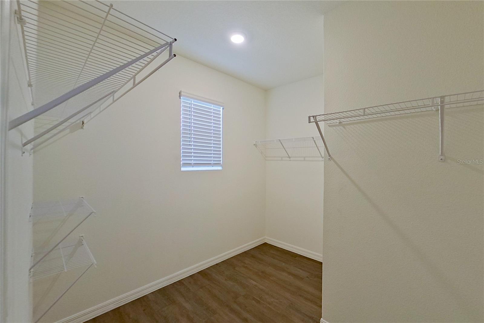 Image 18 of 42 For 32134 Katelin Circle