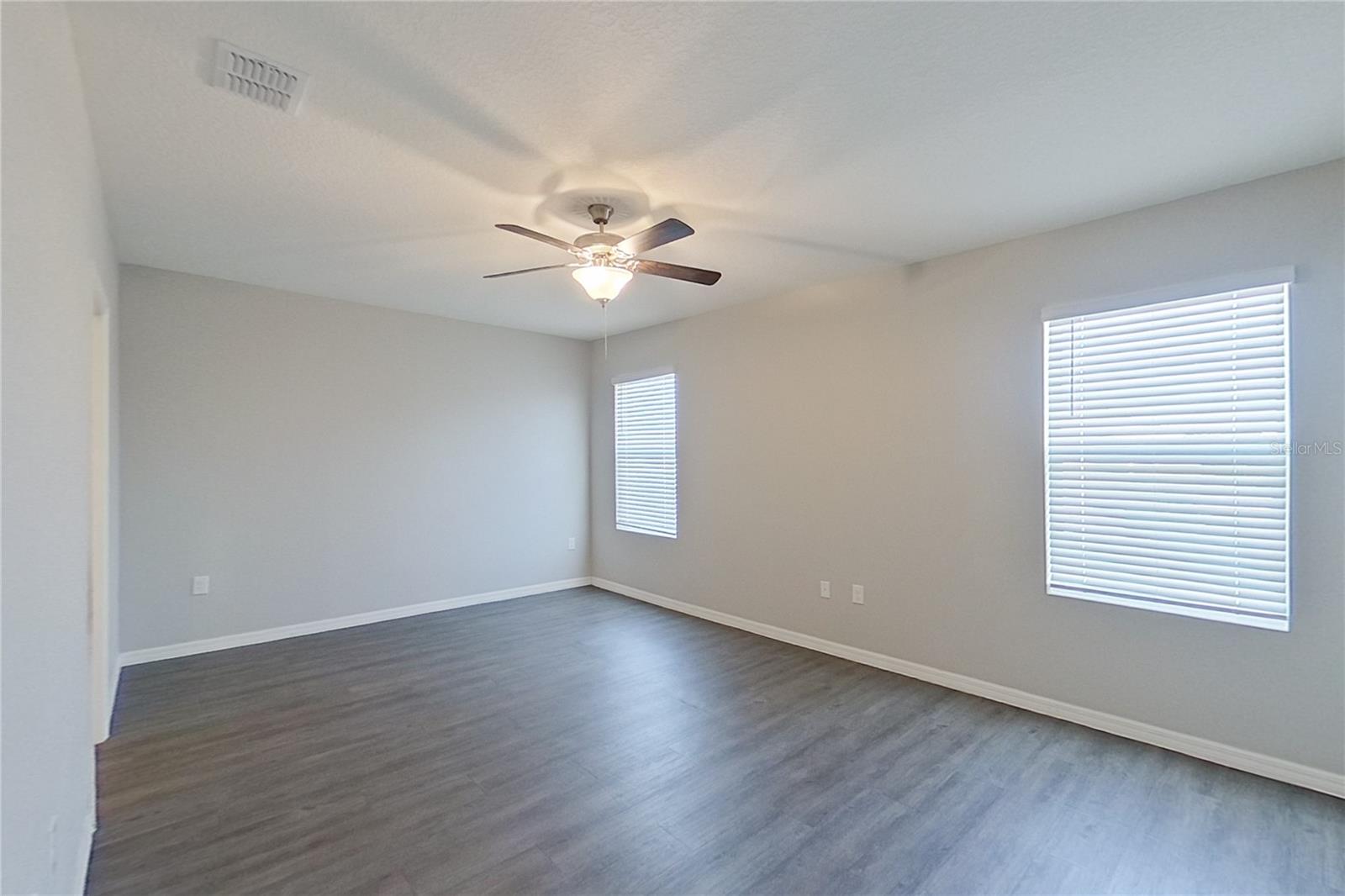 Image 19 of 42 For 32134 Katelin Circle