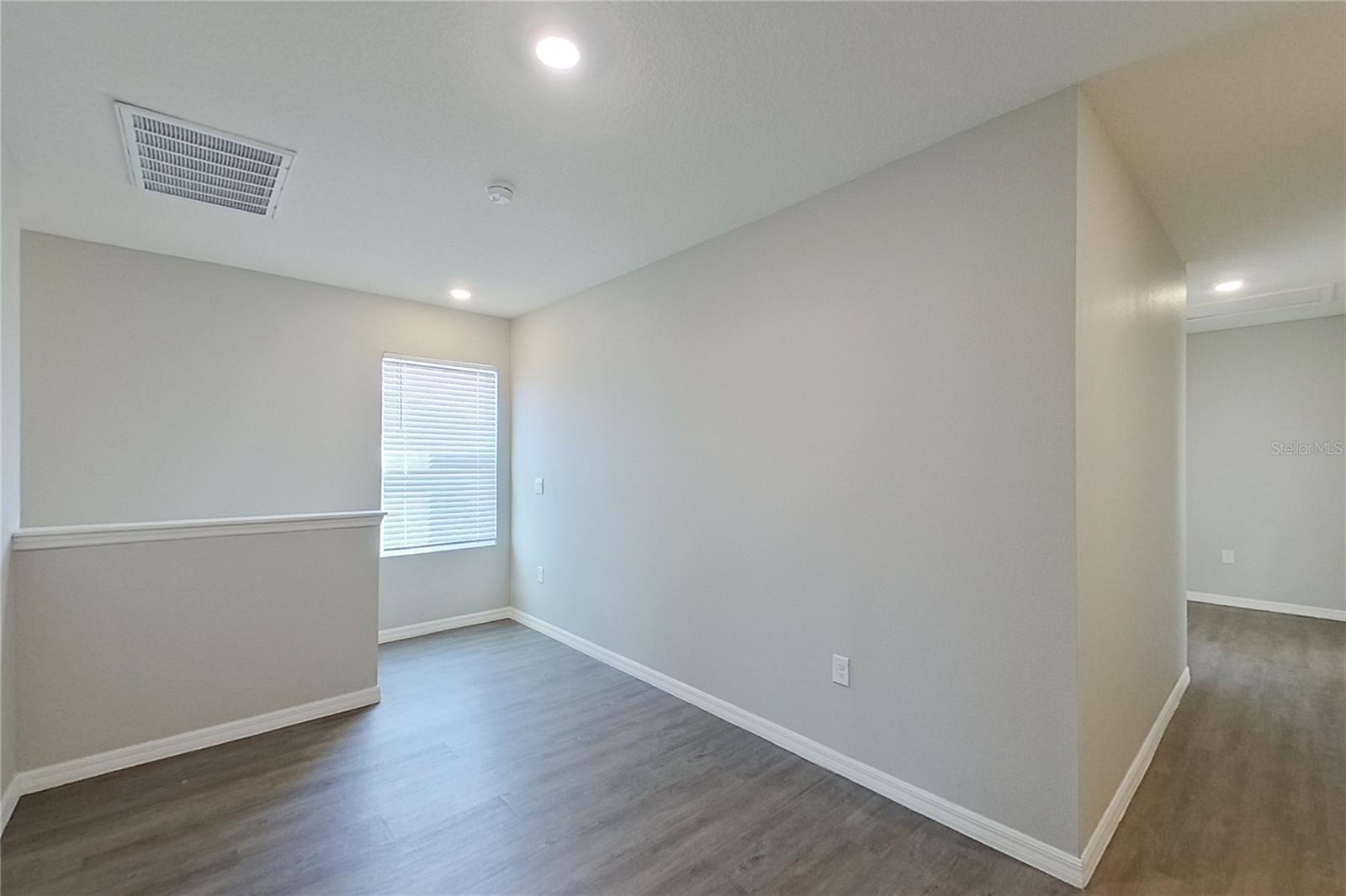 Image 26 of 42 For 32134 Katelin Circle